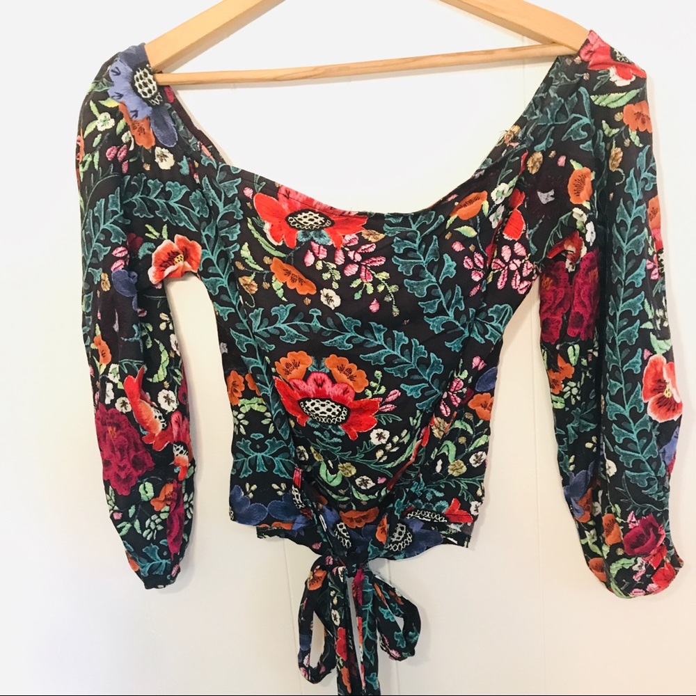 Jaase Black Floral Off Shoulder Front Tie Crop Top